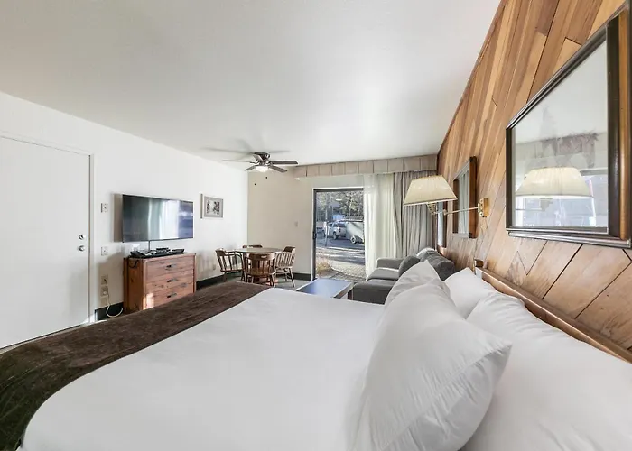 Homey 1St Floor Studio #135 At Donner Lake Village