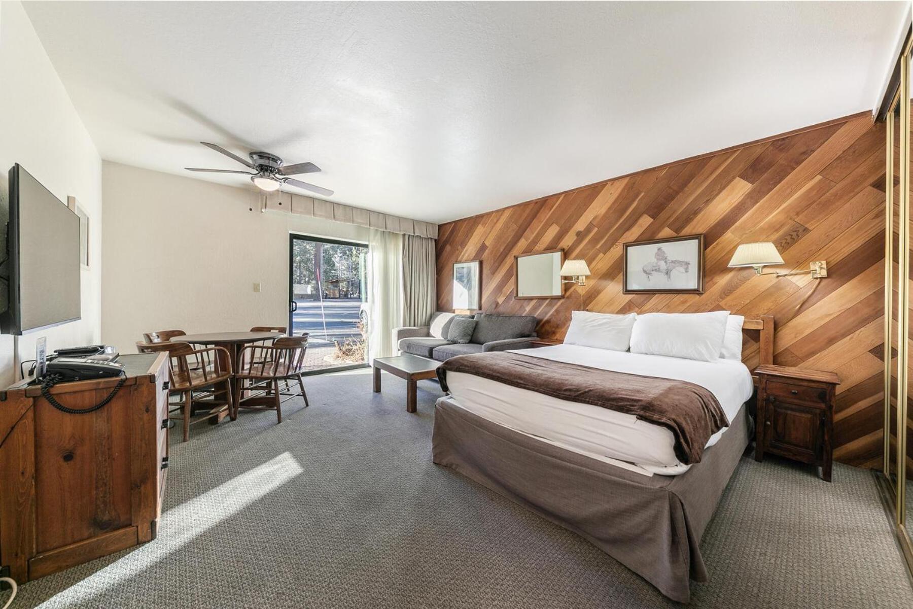Homey 1st Floor #135 At Donner Village Holiday home Truckee